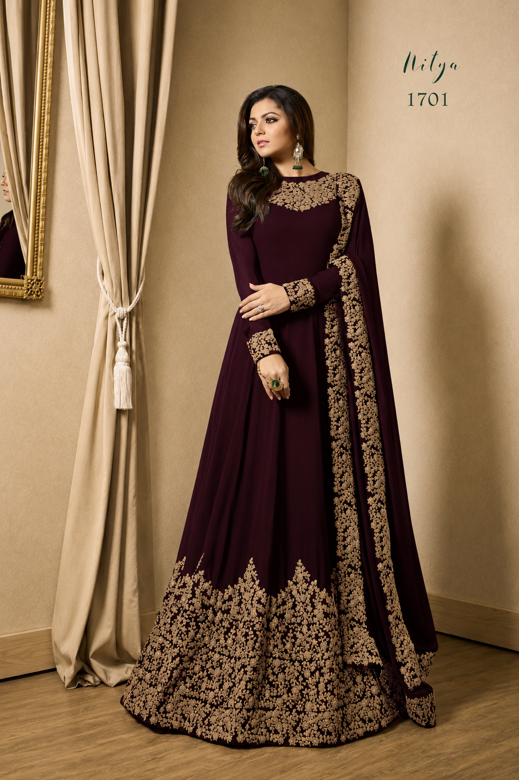 indian dress for christmas TRENDING ETHNIC OUTFITS TO WEAR THIS CHRISTMAS