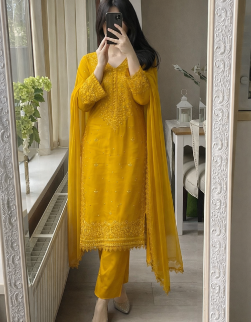 Women's Fancy Ready To Wear Salwar Kameez Heavy Embroidery Indian Wedding Party Wear Designer Stitched Suit Set